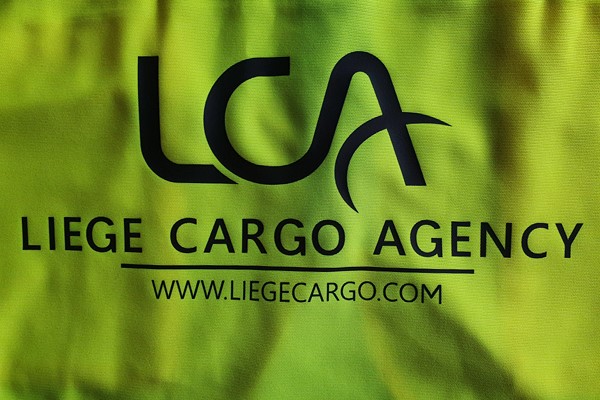 LCA_Druck_Neon.jpg